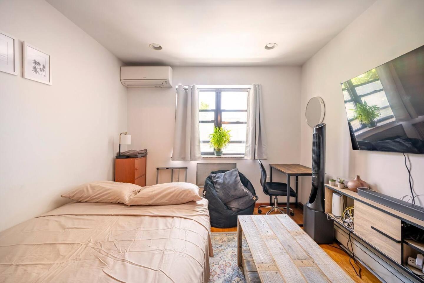 Location In Queens, Everything Is Near By
